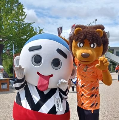 ラジオネームは「エリなおのママ」😃
ヴィアティン三重⚽とCTY FM,旅&♨,美味しいモン,こにゅうどうくん😛,お茶犬&お茶猫が大好きな元🚌ガイドで2児の母チャン😊
時折,出るボケ&口の悪さ&オヤジギャグ!?,三重弁&関西弁!?はご愛敬💕
ちなみに元•桑名市民やで🙂