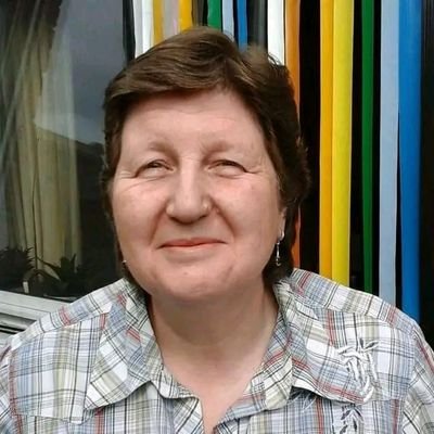 Ich liebe die Natur und Tiere.
Ich bin seit meiner Kindheit Waise und möchte den Bedürftigsten helfen und sie bei ihren Projekt
E-mail: nilssonviola3@gmail.com