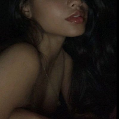 19, ela.dela 🏳️🌈 bissexual • tenho umas fotos e aceito presente fortaleza/ce