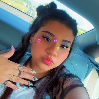 RedSuperNova__'s profile picture. 🎱 Only living girl ! 🎱  Buck defender 🧑‍🚒🏳️‍🌈