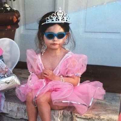 dani3laAs's profile picture. el dolor y placer de ser ingenua