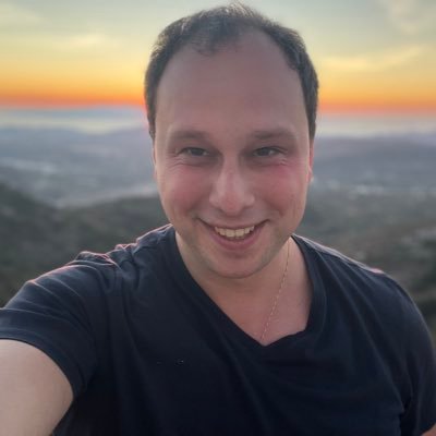 Building @FirstHarmonic, former Visiting Partner at @YCombinator and co-founder of @WayUp. Travel addict, armchair linguist, and builder.