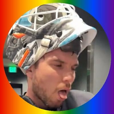 Just vibing on twitter
Agender/They-Them/21
Will probably be talking about hockey
🏒Avalanche and Sharks fan🏒
#GoAvsGo #TheFutureIsTeal