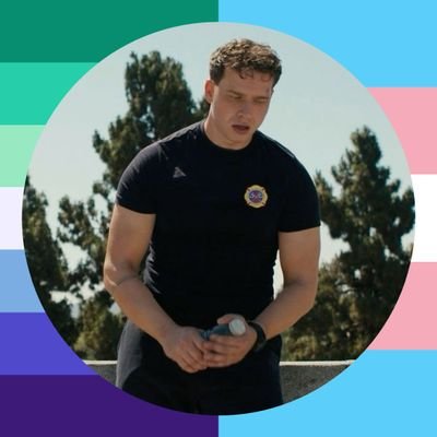 30 • 🏳️🌈 + 🏳️⚧️ • unflinching s2 buddie truther • your favorite dog's favorite dog • priv @byebucksexual