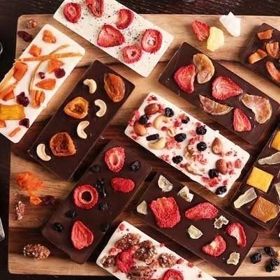 Zaman_Shebonty's profile picture. Bangladeshi 🇧🇩 
Foodie 🍲🍨🍫
Most importantly, Muslim ☝️