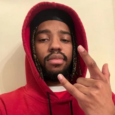DatBlacGuy's profile picture. Crazy Ball Knowledge...
Musician🔁
Got a song abt your Favorite player‼️
/
Studying Telecommunications Engineering when I'm not arguing about Chelsea FC💙🙂