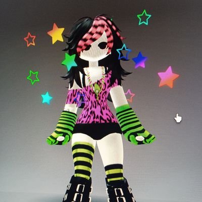 fleuphoric's profile picture. Ig: fleuphoric 
Tik tok: Fleuphoric0