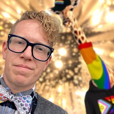 Joyously Queer Leftist Trekkie here to like memes, mock bigots, & rage into the void. He/him (pronouns, shocking I know!). 2SLGBTQIA+ rights. #LGBWithTheT