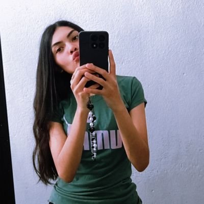 Martaa133's profile picture. Justin Bieber *--*
Mis Bbes Kr & Ppr 💙🤎
Futura Abogada & Notaria :3