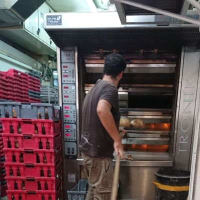 Krasnianski1's profile picture. אין לי ארץ אחרת.