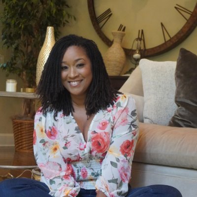 dpettiford's profile picture. I'm Danielle- a marriage & life coach dedicated to helping women create and live a life they absolutely love.