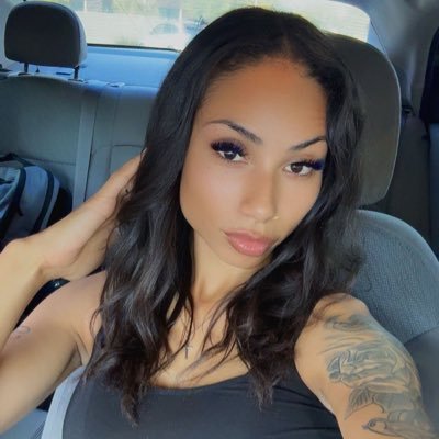 Lost in my own thought’s 💭Married to my person🩵