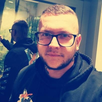 Hiszpanek92's profile picture. 