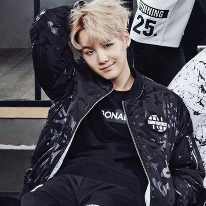 YoongisFRLKitty's profile picture. Deleted my old account sometime last year and now I'm back!