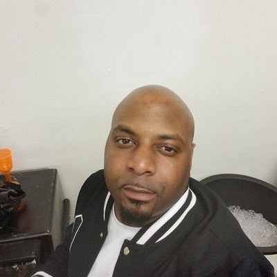 Debo8021's profile picture. 