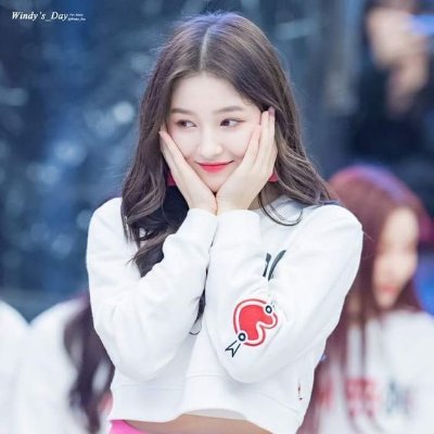 amdriesse's profile picture. April Marie Driesse