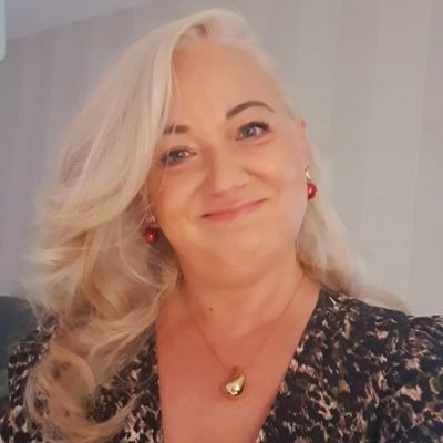...nie jesteś jednak tak bezwolny, a choćbyś był jak kamień polny, lawina bieg od tego zmienia, po jakich toczy się kamieniach...