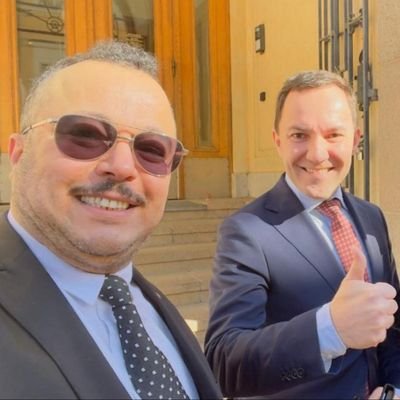 engeloox's profile picture. sells & business consultant for private sector