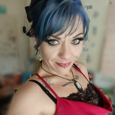 Tattooed and pierced Milf always ready for a lil fun.
Worship me now & always.
Mistress Queen Goddess Findom