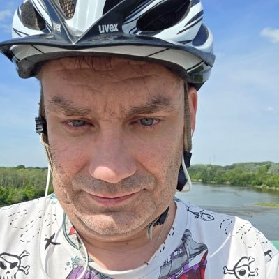 Rhemek's profile picture. Luteranin, popiera demokracje, nienawidzi socjalistów z PiS, wierzący że prawda zawsze zwycięży, brzydzę się chamstwem i kłamstwem.