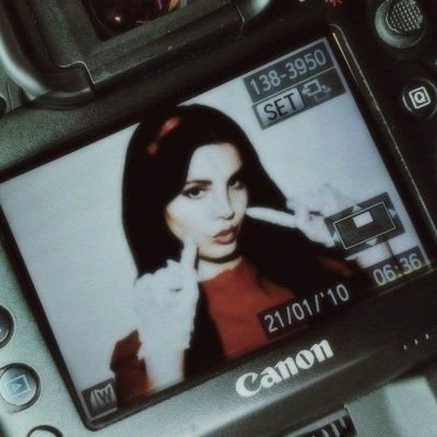 kayyreadss's profile picture. 