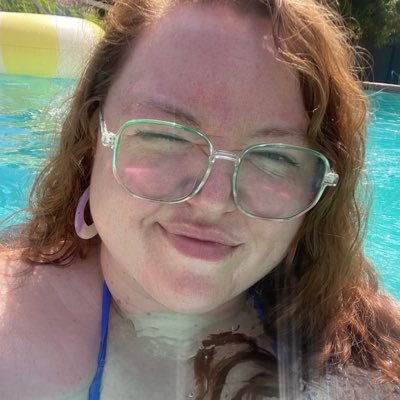 bezoarcollector's profile picture. 30 • tall fat femme