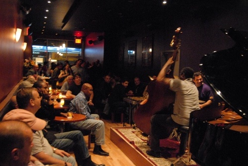 Puppetsjazzbar's profile picture. Best Live Jazz Club in the NYC area (Brooklyn)!