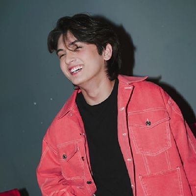 melangonzales's profile picture. always positive