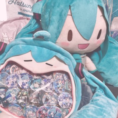 mia_0901's profile picture. ♀︎┊︎18↓┊︎静岡┊︎冬麗┊︎レーミク2023┊︎サーカス┊︎テンス┊︎猫舘こたつ🫶🏻