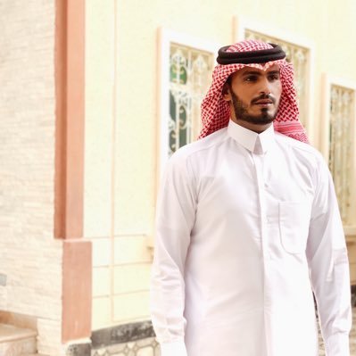 An ordinary person, a patriot, and a globalist.
انسان عادي. محب لوطني .عالمي الهوى 💛