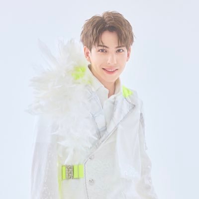 BLANC PEARLサブリーダー/サンシャインイエロー☀️💛/ENTP/サウナとプーさん大好きマン🍯🧸