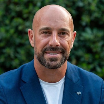 Pepe Reina Profile