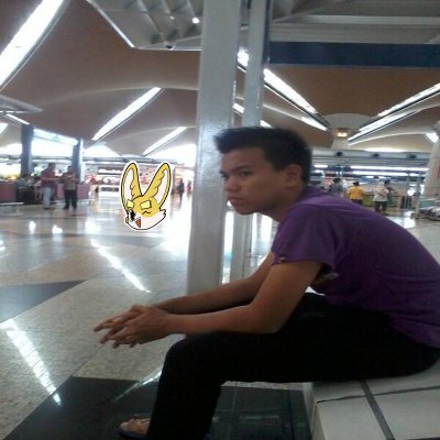 amirul_safuan's profile picture. Sahara #0147743   16 , Mencari kedamaian untuk kebahagiaan .“Reddio”