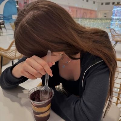 getlitwithverd's profile picture. Sizzlin'