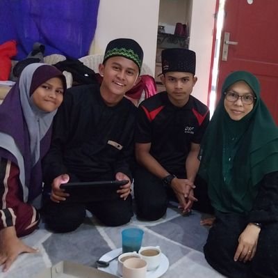 ela_akhyar's profile picture. hamba