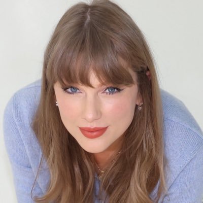 madgesimona's profile picture. Adoro  Madonna Taylor Swift , Tiziano Ferro , tifo Juventus e amo da morire i telefilm americani !! sono le mie grandi passioni!!!!