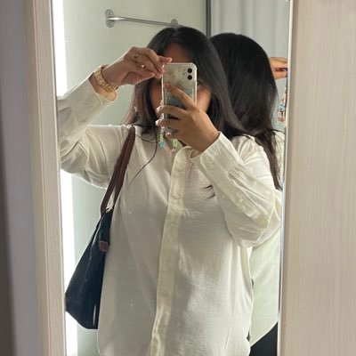 cosmicloudvrs's profile picture. 