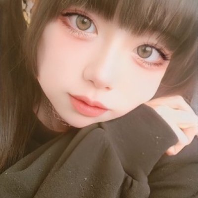 毎日秘密の内緒話を投稿🎵
学校でも会社でも教えてくれない・・・❤️
女子の秘密をここできいていってください
気になる方はこちら👅