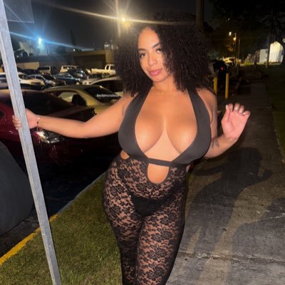ME GUSTAN LAS FOTOS, QUE COMIENCE LA ACCIÓN 🇵🇷🇩🇴 UNICO INSTAGRAM lindamoraless