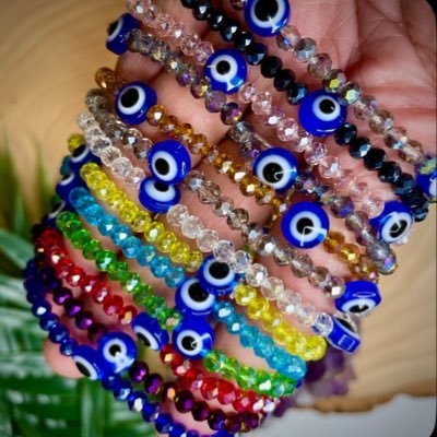 LEONY_LUXE's profile picture. 