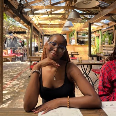 Artist🎨| Author 📝 | Attorney👩🏽💼 ✨Cautiously Optimistic 💕