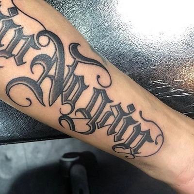 e_doumi21's profile picture. 