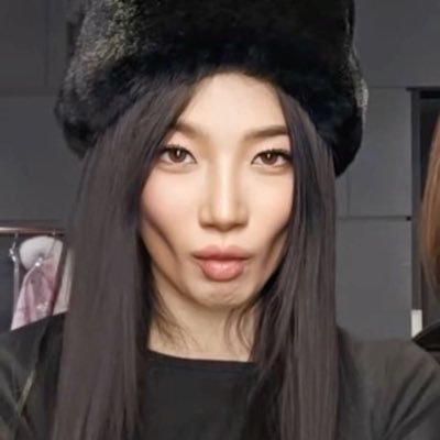 oaoaksjslalal's profile picture. 