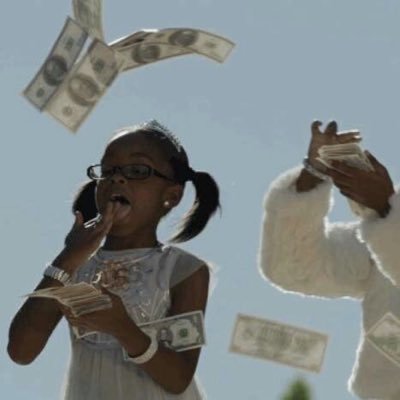 naymcharn's profile picture. might fuck around and drink the daily recommended amount of water 💦 ig: naymcharn