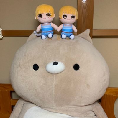 MK98381426's profile picture. 🍋🐈🍫☕️