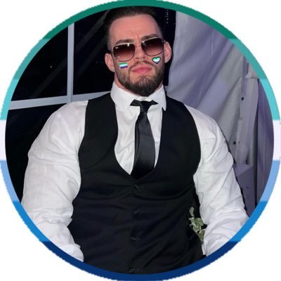 Not impersonating, just a fanpage for WWE’s Austin Theory! Follow him here 👉🏻 @_Theory1
