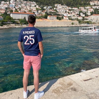 JBFoubert's profile picture. #TEAMPSG https://t.co/r6yl2WDffX