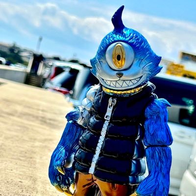 _zector's profile picture. GYAROMIさんのオイドとnekoratさんのドラポリゴンをメインにまったりとソフビコレクションしてます👍ソフビ関係の方フォロバ100%です!インスタもまったり投稿してるので下記URLから覗いてくれると泣いて喜びます😂お別れはブロ解でお願いします🙇♂️