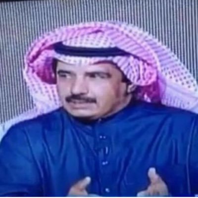 عضو سابق بنقابة صناعة الكيماويات البتروليه وعضو اتحاد البترول ، مغرد نشط وسابقا كاتب في صفحة شكاوي الانباء سناب شات meshwar123