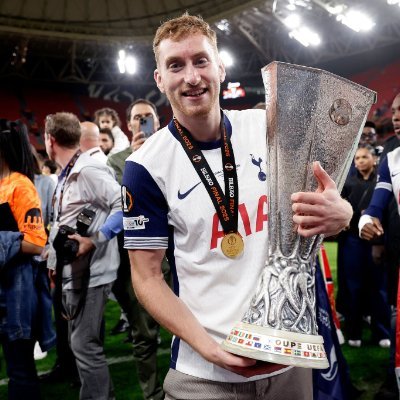 Ollieg3_'s profile picture. | Charles Do Bronx Oliveira enthusiast | #Finsup #Tuanon | #COYS